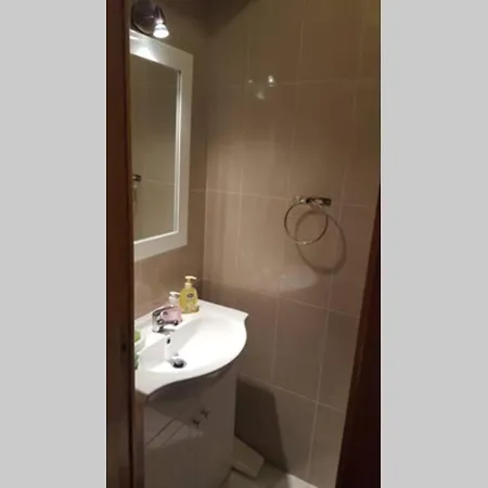 Casa De Ferias V6 Com Piscina 펜션 *