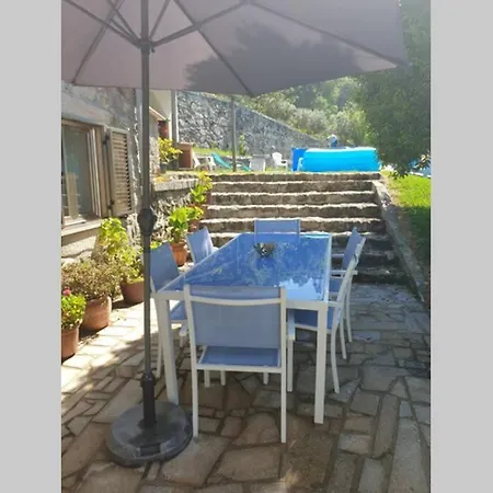 Casa De Ferias V6 Com Piscina Vakantiehuis Ponte de Lima