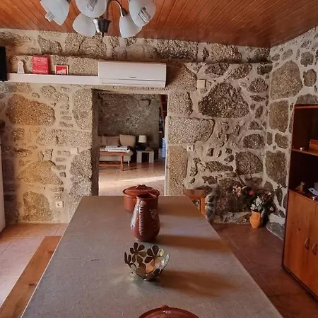 Casa De Ferias V6 Com Piscina