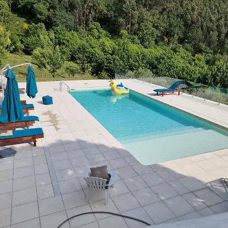 Casa De Ferias V6 Com Piscina