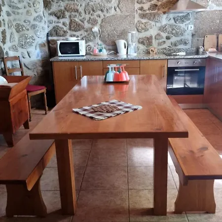 Casa De Ferias V6 Com Piscina Prázdninový dům Ponte de Lima