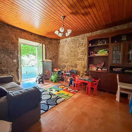 Casa De Ferias V6 Com Piscina Prázdninový dům Ponte de Lima