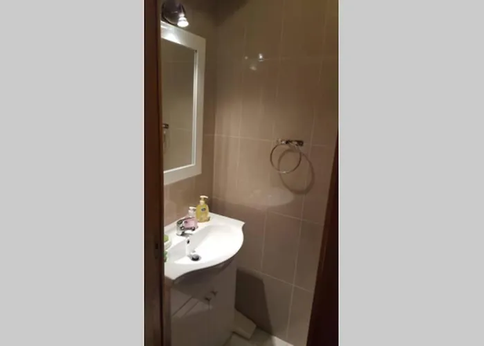 Casa De Ferias V6 Com Piscina 펜션 *