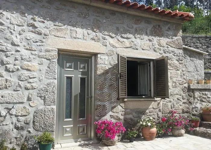 Casa De Ferias V6 Com Piscina 펜션