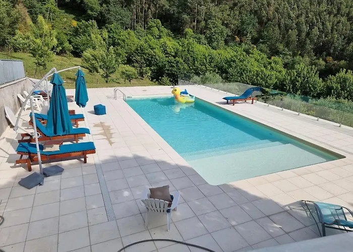 Casa De Ferias V6 Com Piscina