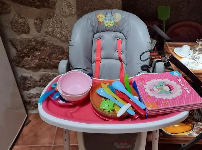 Casa De Ferias V6 Com Piscina 펜션