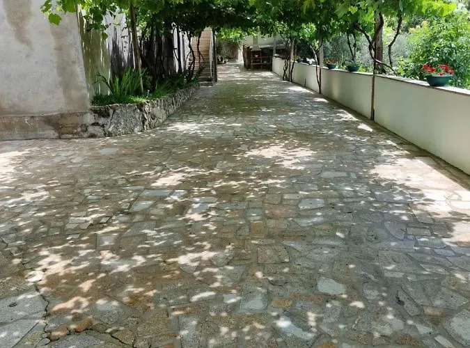 Casa De Ferias V6 Com Piscina * 폰테 데 리마