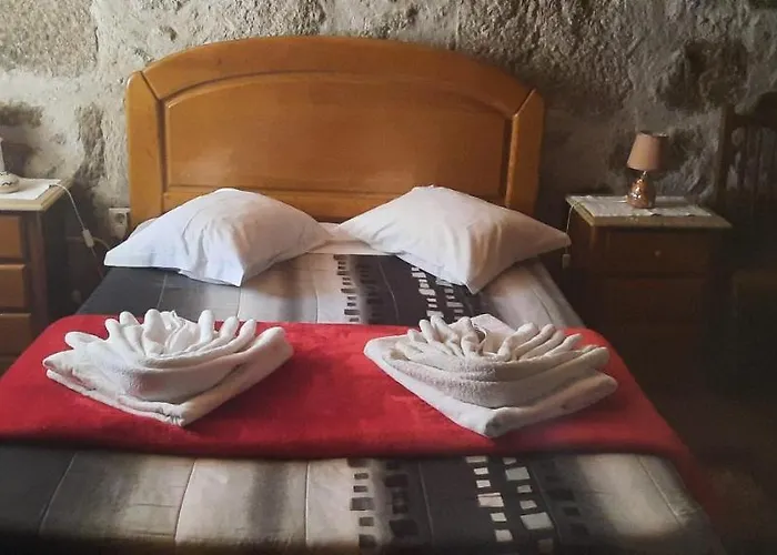 Casa De Ferias V6 Com Piscina 폰테 데 리마