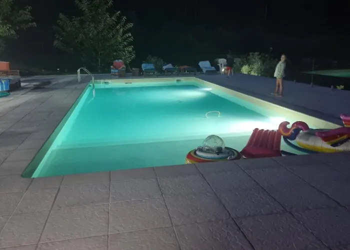 Casa De Ferias V6 Com Piscina